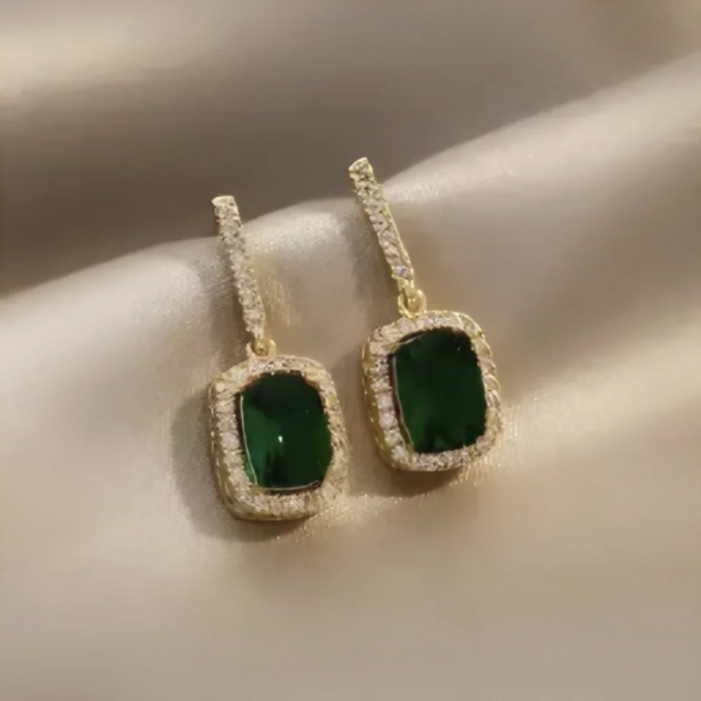 NEW Emerald Gold Earrings